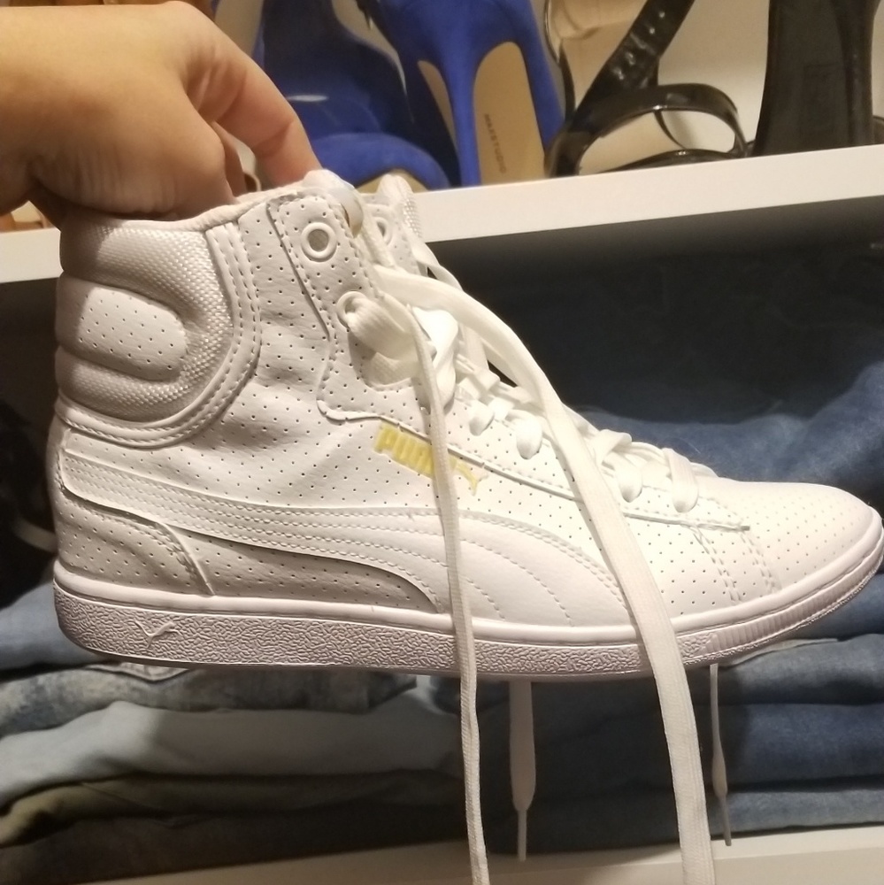 Puma Vikky